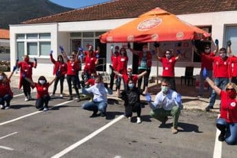 Kompanije SBbet donirala 20.000 eura NKT-u Kompanije SBbet donirala 20.000 eura NKT-u