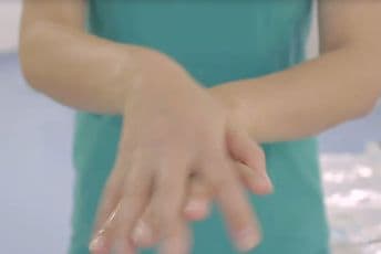 PROJEKAT KCCG: Online edukacija za zdravstvene radnike koji rade ili mogu doći u kontakt sa COVID-19 pacijentima PROJEKAT KCCG: Online edukacija za zdravstvene radnike koji rade ili mogu doći u kontakt sa COVID-19 pacijentima