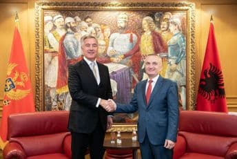 Meta zahvalio Đukanoviću i Vladi na podršci albanskoj zajednici Meta zahvalio Đukanoviću i Vladi na podršci albanskoj zajednici