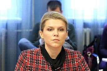 Vuksanović Stanković: Ogromna zahvalnost medicinskim radnicima, ljekarima i osoblju Vuksanović Stanković: Ogromna zahvalnost medicinskim radnicima, ljekarima i osoblju