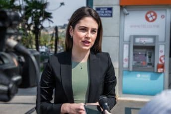 NKT-u 93 hiljade eura putem platforme inicirane od zaposlenih Hipotekarne banke NKT-u 93 hiljade eura putem platforme inicirane od zaposlenih Hipotekarne banke