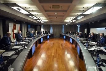 Vladine ekonomske mjere pravovremene, odmjerene i odgovorne Vladine ekonomske mjere pravovremene, odmjerene i odgovorne