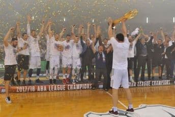 Prije dvije godine Budućnost VOLI je slavila titulu ABA lige (VIDEO) Budućnost Voli šampion ABA lige 2018