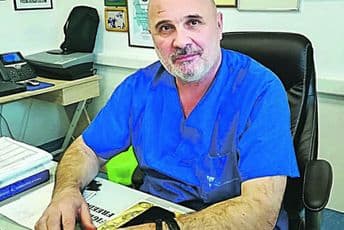 Od koronavirusa preminuo poznati hirurg Miodrag Lazić Od koronavirusa preminuo poznati hirurg Miodrag Lazić