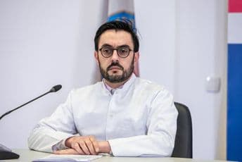 Begić: Oko 15.000 djece nije primilo MMR vakcinu Begić: Oko 15.000 djece nije primilo MMR vakcinu