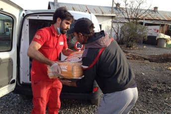 Crveni krst i UNICEF zajedno pomažu ugroženoj djeci i porodicama Crveni krst i UNICEF zajedno pomažu ugroženoj djeci i porodicama