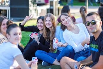 Pokrenuto istraživanje o načinima na koje studenti Univerziteta Crne Gore ispunjavaju slobodno vrijeme Pokrenuto istraživanje o načinima na koje studenti Univerziteta Crne Gore ispunjavaju slobodno vrijeme
