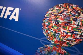 FIFA: Svim savezima po pola miliona dolara pomoći, za početak FIFA: Svim savezima po pola miliona dolara pomoći, za početak