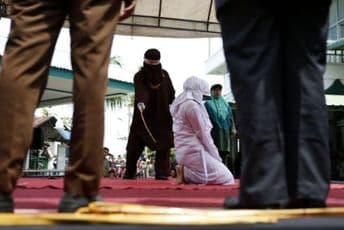 Ukinuto kažnjavanje bičevanjem u Saudijskoj Arabiji Ilustracija