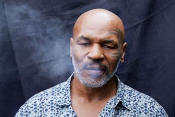 Tajson trenira za povratak u ring (VIDEO) Tajson trenira za povratak u ring (VIDEO)