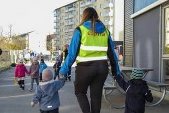 U Norveškoj se niži razredi vratili u školske klupe U Norveškoj se niži razredi vratili u školske klupe