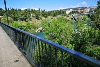 Završena sanacija ograde na Gazeli, narednih dana uređenje novog mosta na Ribnici Završena sanacija ograde na Gazeli, narednih dana uređenje novog mosta na Ribnici