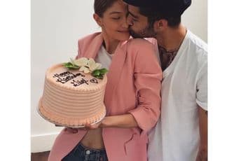 Stiže beba u septembru: Popularna manekenka je trudna Stiže beba u septembru: Popularna manekenka je trudna