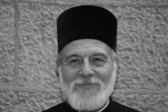 Sahranjen sveštenik Momčilo Krivokapić, Amfilohije služio opelo Sahranjen sveštenik Momčilo Krivokapić, Amfilohije služio opelo