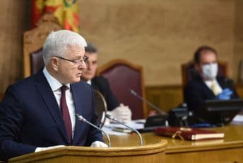 Marković na Premijerskom satu: Novcem od donacija izgradićemo novu infektivnu kliniku Marković na Premijerskom satu: Novcem od donacija izgradićemo novu infektivnu kliniku