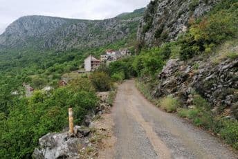 Gornja Vrbica uskoro dobija vodovod i novi asfalt Gornja Vrbica uskoro dobija vodovod i novi asfalt