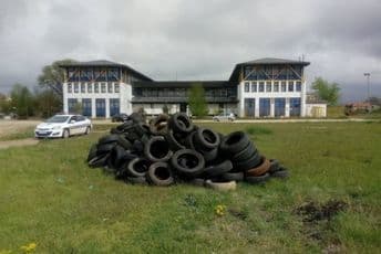 Komunalna policija spriječila paljenje guma Komunalna policija spriječila paljenje guma