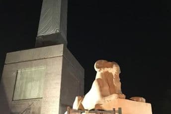 Staroegipatske sfinge premještene na trg u Kairu Staroegipatske sfinge