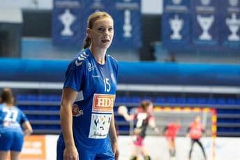 Barbara Lazović blizu crnogorske reprezentacije Barbara Lazović blizu crnogorske reprezentacije