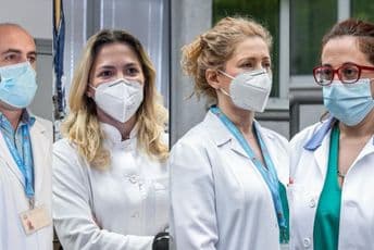 Kako se koronavirus prenosi, da li je smrtonosan i kada će sve da prođe- najčešća su pitanja građana Kako se koronavirus prenosi, da li je smrtonosan i kada će sve da prođe- najčešća su pitanja građana