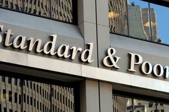 Standard and Poor's potvrdila kreditni rejting Crne Gore, izgledi promijenjeni iz stabilnih u negativne Standard and Poor's potvrdila kreditni rejting Crne Gore, izgledi promijenjeni iz stabilnih u negativne