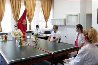 U posljednjih mjesec u risanskoj bolnici uspješno operisano oko 120 pacijenata iz cijele države U posljednjih mjesec u risanskoj bolnici uspješno operisano oko 120 pacijenata iz cijele države