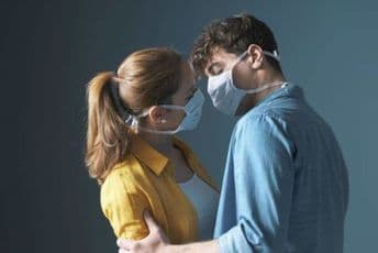 Gradonačelnik zaprijetio: Nema seksa do 31. oktobra, teško onom ko prekrši pravilo Gradonačelnik zaprijetio: Nema seksa do 31. oktobra, teško onom ko prekrši pravilo