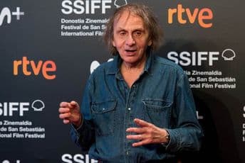 Uelbek: Sve će biti isto, malo gore Uelbek: Sve će biti isto, malo gore