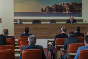 Pogledajte prijedlog ekonomskih mjera Opštine Ulcinj za podršku građanima i privrednicima Pogledajte prijedlog ekonomskih mjera Opštine Ulcinj za podršku građanima i privrednicima