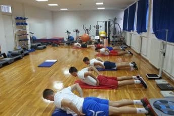 Poziv budućim studentima: Uz znanje i zdravlje nudimo vam sport i zdrave stilove života Poziv budućim studentima: Uz znanje i zdravlje nudimo vam sport i zdrave stilove života