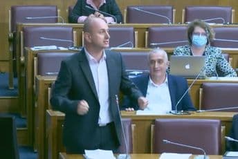 Knežević: Ja sam dostavio fotografiju čovjeka sa silikonskom maskom kod moje kuće Knežević: Ja sam dostavio fotografiju čovjeka sa silikonskom maskom kod moje kuće