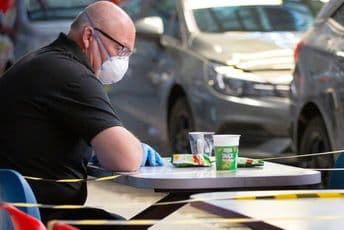 Srbija: Još 3 osobe preminule od koronavirusa, novozaraženih 57 Srbija: Još 3 osobe preminule od koronavirusa, novozaraženih 57