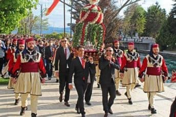 Kriza u Sjevernoj Makedoniji: Zbog litije u Strugi traži se ostavka ministra policije Kriza u Sjevernoj Makedoniji: Zbog litije u Strugi traži se ostavka ministra policije