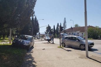 Podgorica: Čeoni sudar na Bulevaru Ivana Crnojevića Podgorica: Čeoni sudar na Bulevaru Ivana Crnojevića