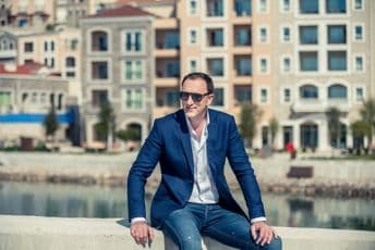 Sergej izglasan za pjevača godine Sergej izglasan za pjevača godine