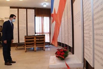 Dan pobjede nad fašizmom obilježen u Baru Dan pobjede nad fašizmom obilježen u Baru