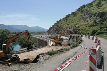 Radovi na starom putu Podgorica-Danilovgrad intenzivirani, vijadukt do kraja maja Radovi na starom putu Podgorica-Danilovgrad intenzivirani, vijadukt do kraja maja