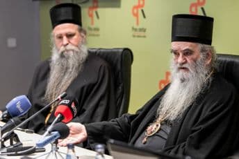 Mitropolit Amfilohije i episkop Joanikije: Vlast pravno nepismena, vjerski neosjetljiva Mitropolit Amfilohije i episkop Joanikije: Vlast pravno nepismena, vjerski neosjetljiva