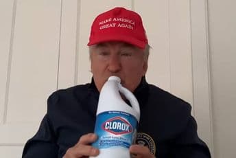 Glumac popio izbjeljivač slijedeći Trampovu poruku (VIDEO) Glumac popio izbjeljivač slijedeći Trampovu poruku (VIDEO)