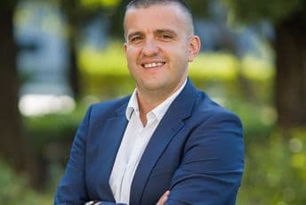 Striković o inauguraciji Milatovića: Potpuno sam saglasan sa Kneževićem, neka to objasni i kolegama Striković o inauguraciji Milatovića: Potpuno sam saglasan sa Kneževićem, neka to objasni i kolegama