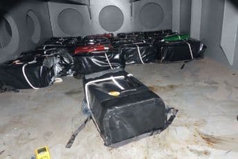 Droga se prodaje preko interneta i aplikacija Droga se prodaje preko interneta i aplikacija