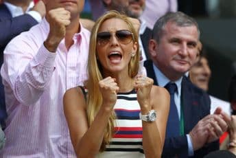 Jelena Đoković se obratila kritičarima: "Nisam rekla ženama da izliječe karijes i da će stići beba" Jelena Đoković se obratila kritičarima: "Nisam rekla ženama da izliječe karijes i da će stići beba"