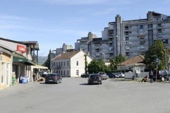 Za izradu projekta uređenja Trga Božane Vučinić sa podzemnom garažom 100.000 eura Za izradu projekta uređenja Trga Božane Vučinić sa podzemnom garažom 100.000 eura