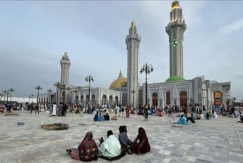 Senegal ponovo otvara džamije i crkve iako raste broj zaraženih koronavirusom Senegal ponovo otvara džamije i crkve iako raste broj zaraženih koronavirusom