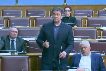 Nikad nećemo biti dio mafijaških dilova, zna se ko je postigao dogovor o novoj većini Nikad nećemo biti dio mafijaških dilova, zna se ko je postigao dogovor o novoj većini