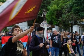 Sedam trenutaka proljeća Sedam trenutaka proljeća