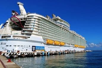 URA: Omogućiti povratak crnogorskih građana sa kruzera kompanije “Royal Carribbean” URA: Omogućiti povratak crnogorskih građana sa kruzera kompanije “Royal Carribbean”