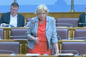 Jočić: U Crnoj Gori se priprema krvavo kolo, Đukanović se igra vatrom (VIDEO) Jočić: U Crnoj Gori se priprema krvavo kolo, Đukanović se igra vatrom (VIDEO)