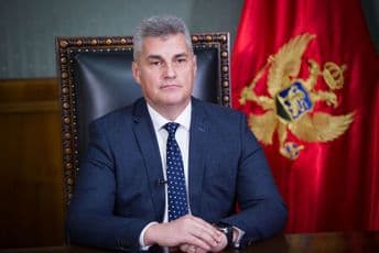 Danas sastanak Brajovića sa predstavnicima parlamentarnih partija Danas sastanak Brajovića sa predstavnicima parlamentarnih partija