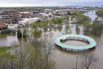 Vanredna situacija u dijelu Mičigena, pukle dvije brane Vanredna situacija u dijelu Mičigena, pukle dvije brane
